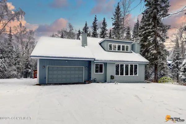 10110 Lone Tree Drive, Anchorage, AK 99507