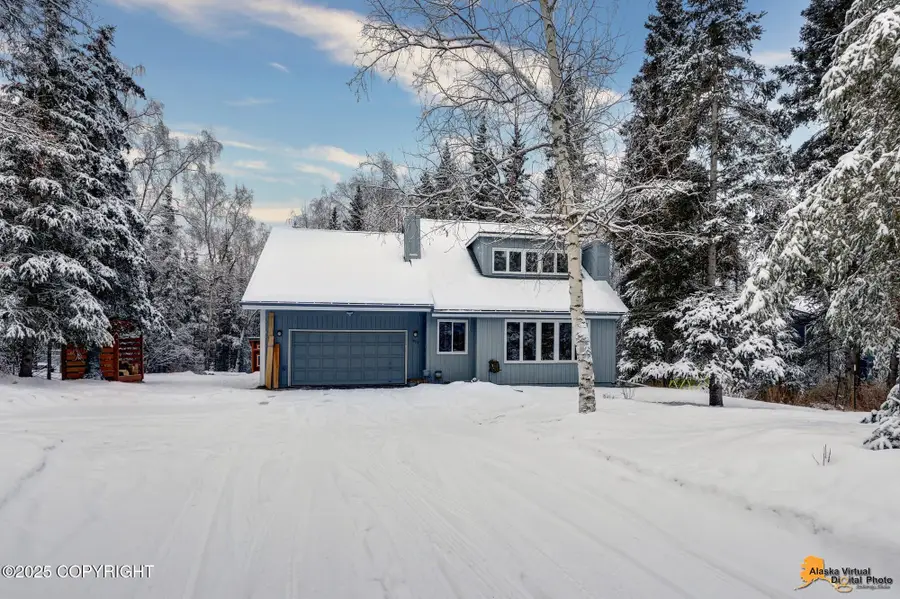 10110 Lone Tree Drive, Anchorage, AK 99507 - Image #2