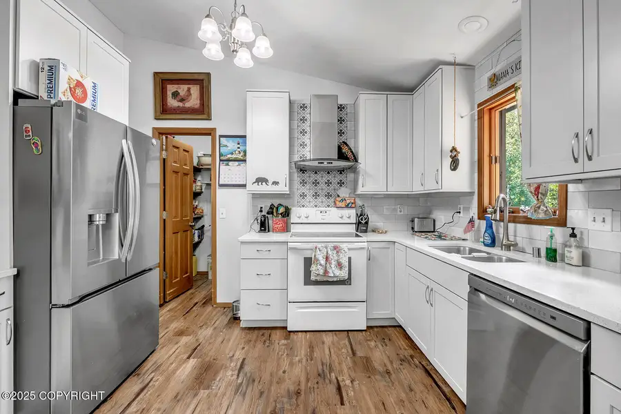 18616 Little Cape Circle, Eagle River, AK 99577 - Image #2