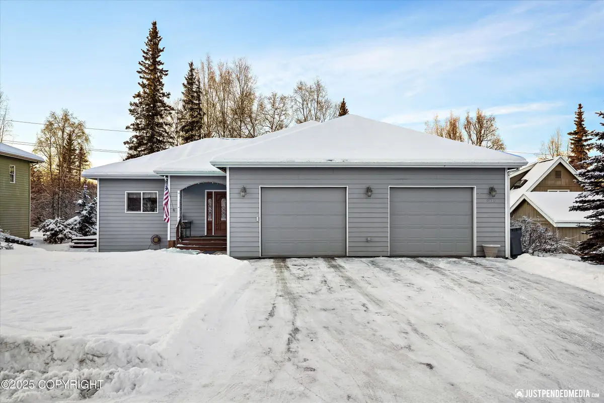 8540 Solar Drive, Anchorage, AK 99507 - Image #1