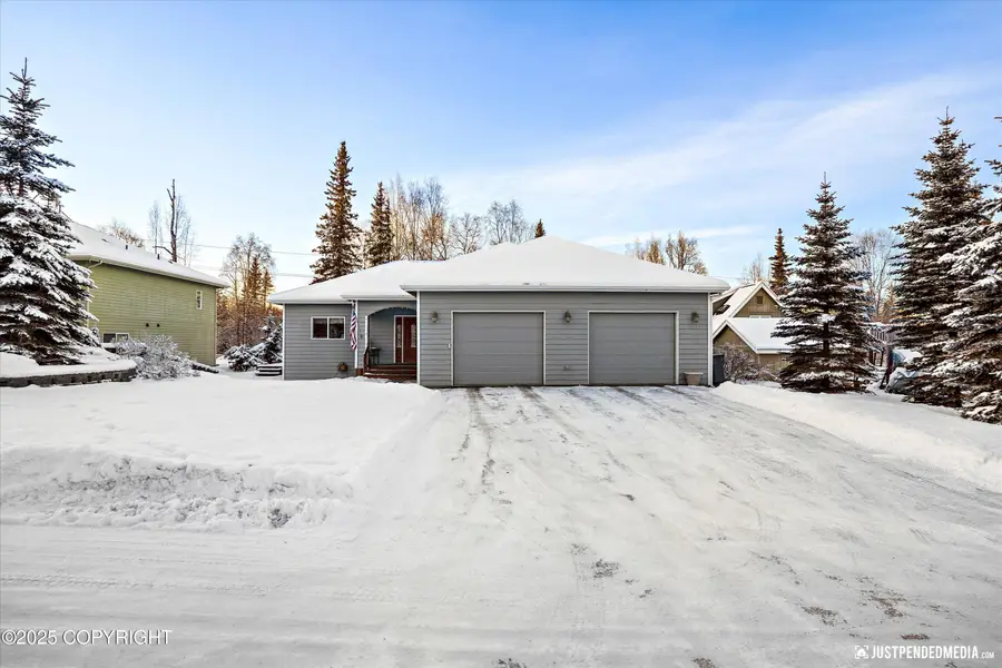 8540 Solar Drive, Anchorage, AK 99507 - Image #3