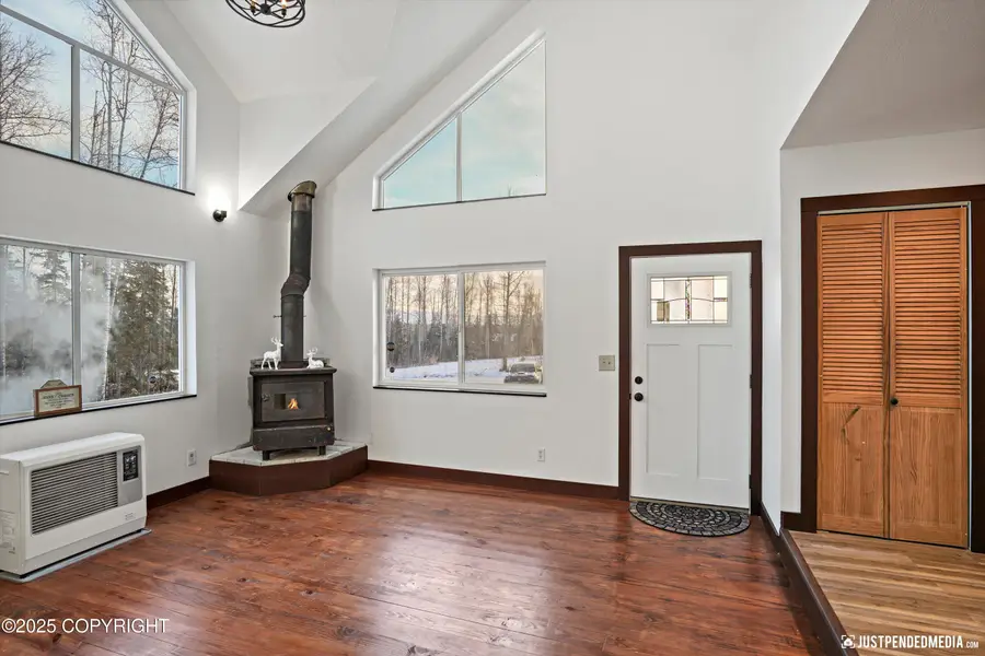 12475 W Corn Street, Houston, AK 99623 - Image #2