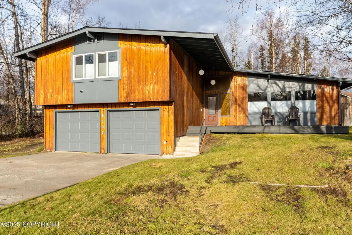 6307 Regent Drive, Anchorage, AK 99504 - Image #1
