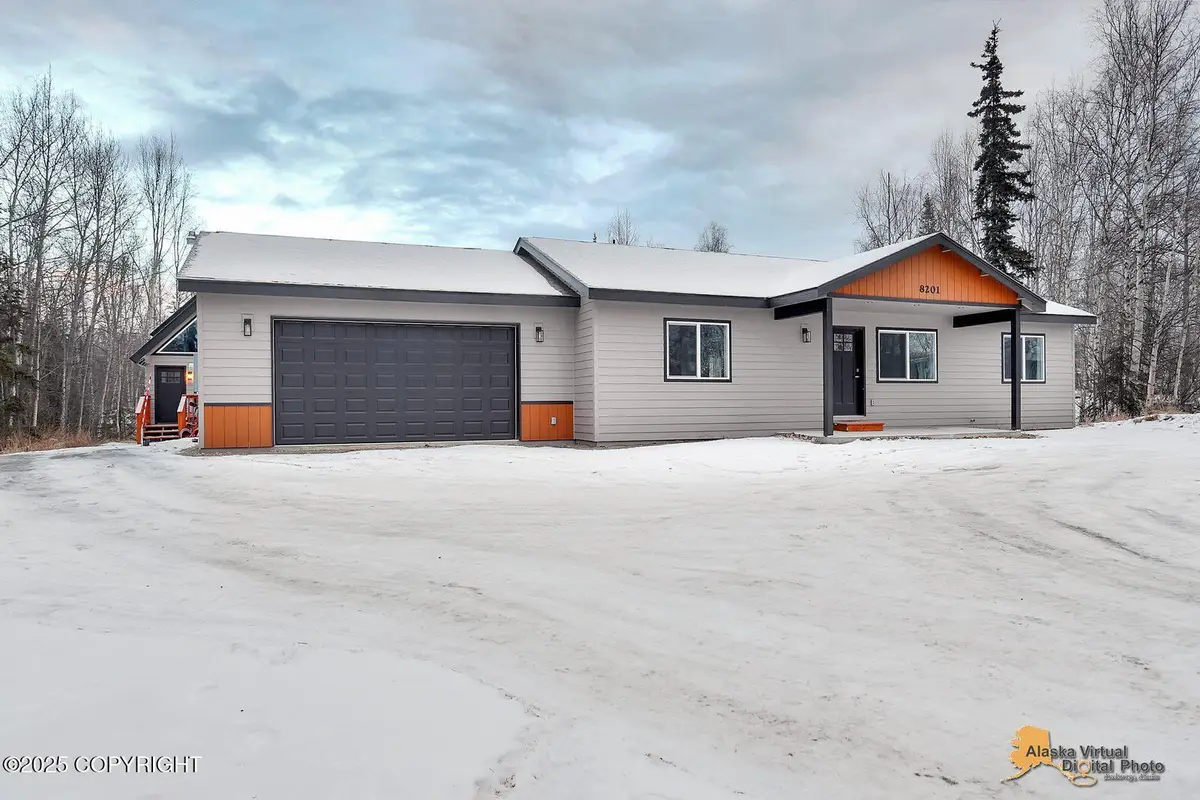 8201 W Teal Circle, Wasilla, AK 99623 - Image #1