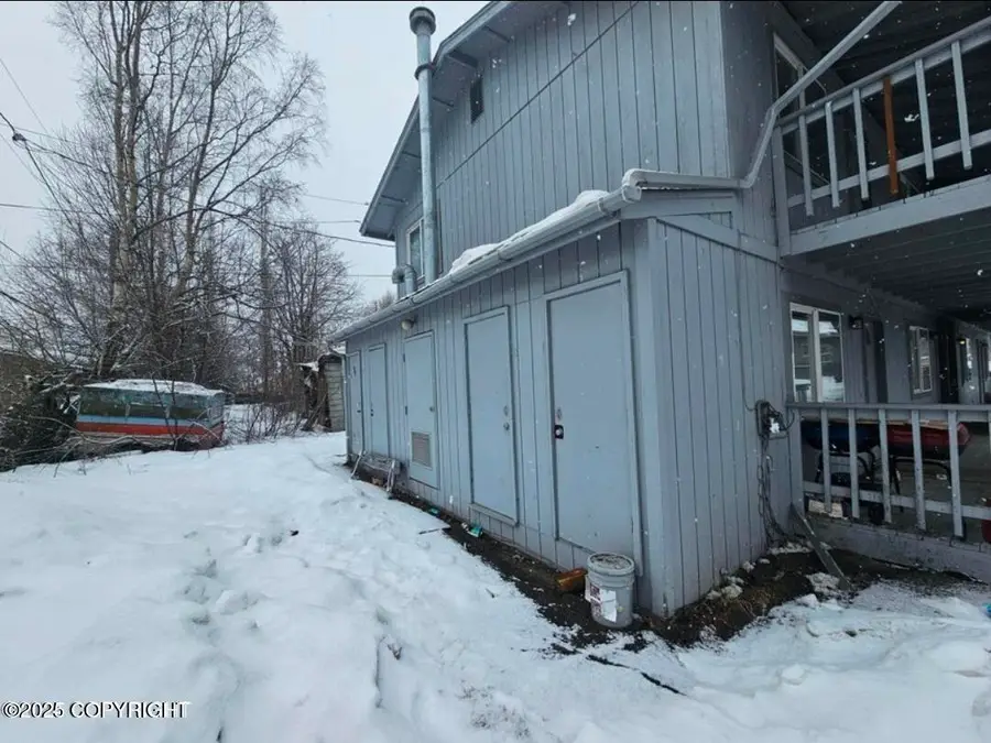 417 Taylor Street, Anchorage, AK 99508 - Image #3