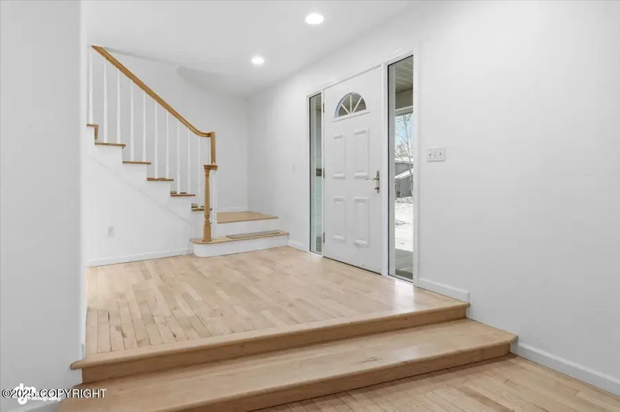 3327 Wentworth Street, Anchorage, AK 99508 - Image #3