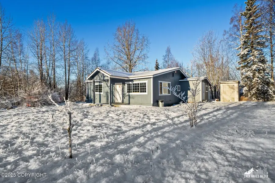 22179 Birchwood Loop Road, Chugiak, AK 99567 - Image #3