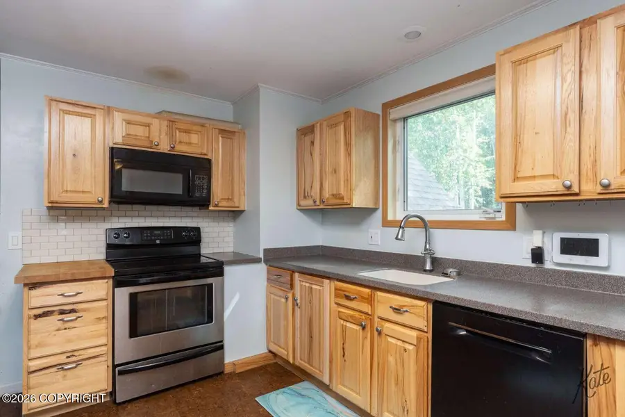 119 Kniffen Road, Fairbanks, AK 99712 - #3