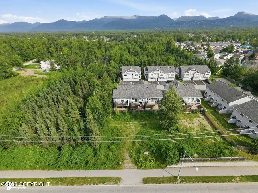 7727/7729 Lake Otis Parkway, Anchorage, AK 99507 - #2