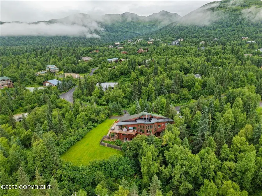 6132 Farpoint Drive, Anchorage, AK 99507 - #3