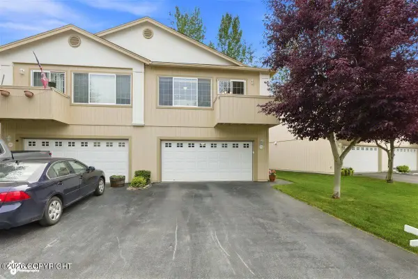5659 Sapphire Loop #23B, Anchorage, AK 99504