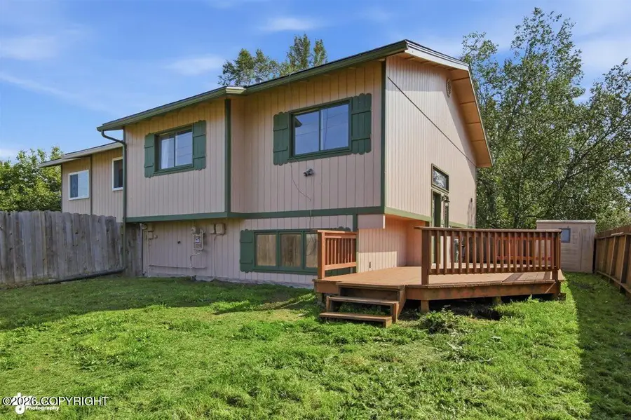 8301 Ragged Top Circle, Anchorage, AK 99504 - #3