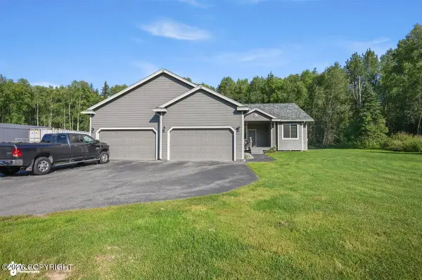 20815 Helluva Street, Chugiak, AK 99567