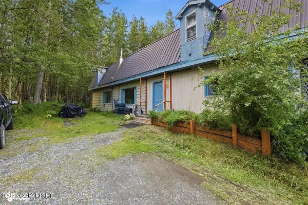 18293 E Maud Road, Palmer, AK 99645