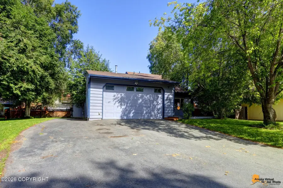 2741 W 72nd Avenue, Anchorage, AK 99502 - #2