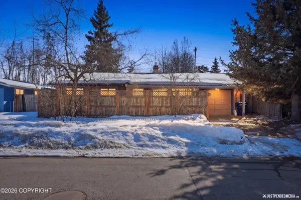 4242 Ross Court, Anchorage, AK 99508