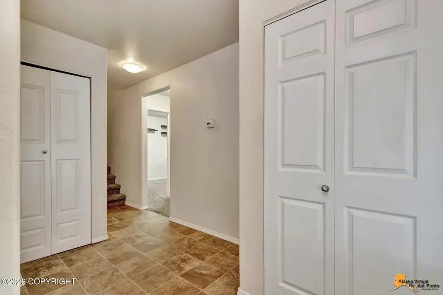 5629 Sapphire Loop #19B, Anchorage, AK 99504 - #3