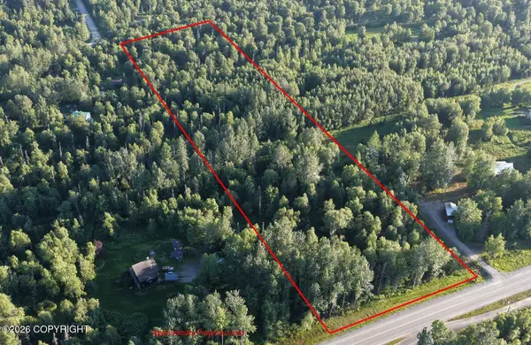 8142 E Edgerton Parks Road, Palmer, AK 99645