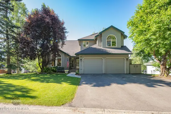 20040 New England Drive, Eagle River, AK 99577