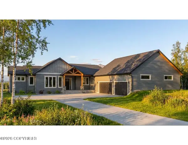 6984 Avalanche Circle, Anchorage, AK 99516
