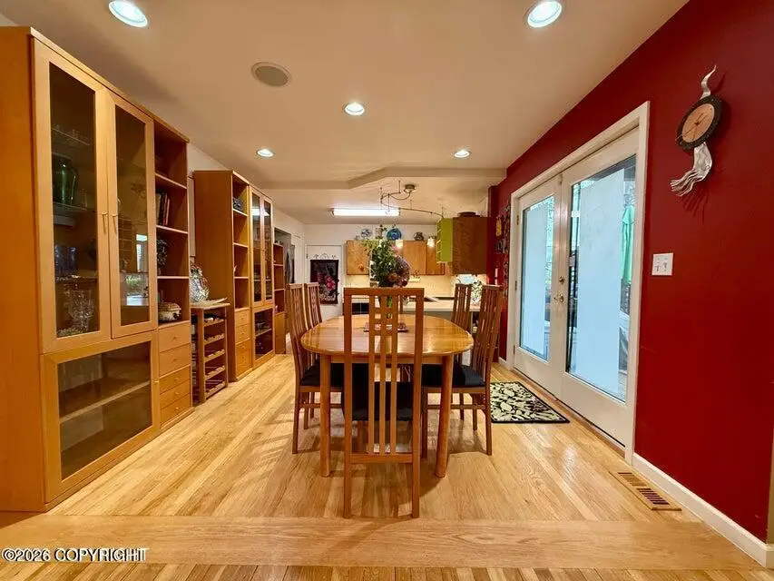 543 W 12th Avenue, Anchorage, AK 99501 - #3