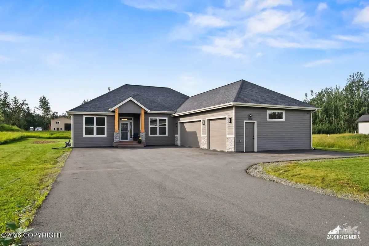 11810 E Apple Circle, Palmer, AK 99645 - #1