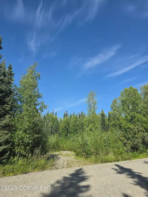 4600 Lauesen Avenue, North Pole, AK 99705