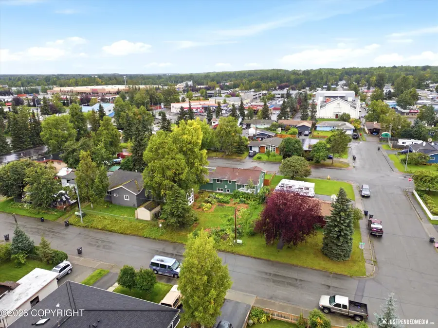 1426 Primrose Street, Anchorage, AK 99508 - #3