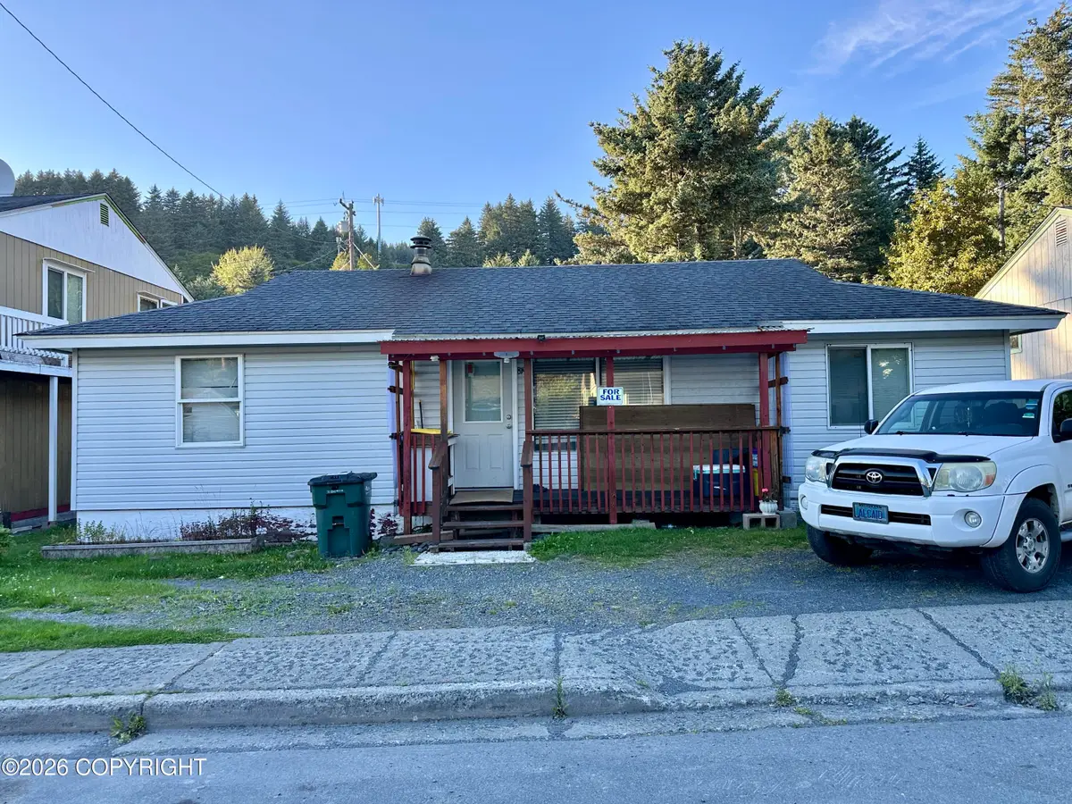 819 Hemlock Street, Kodiak, AK 99615 - #1