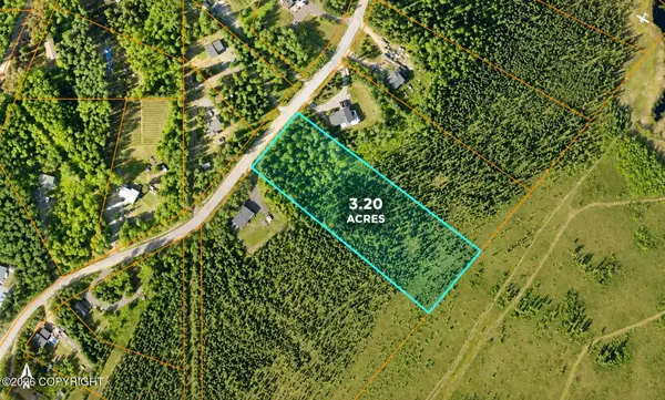 L8 Pickering Drive, Fairbanks, AK 99709