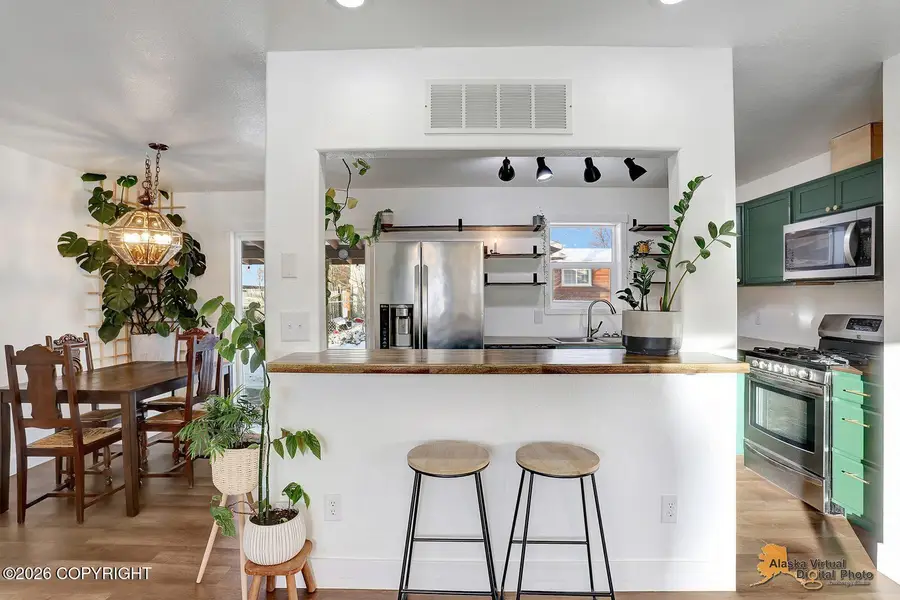 810 W Edinborough Drive, Palmer, AK 99645 - #2