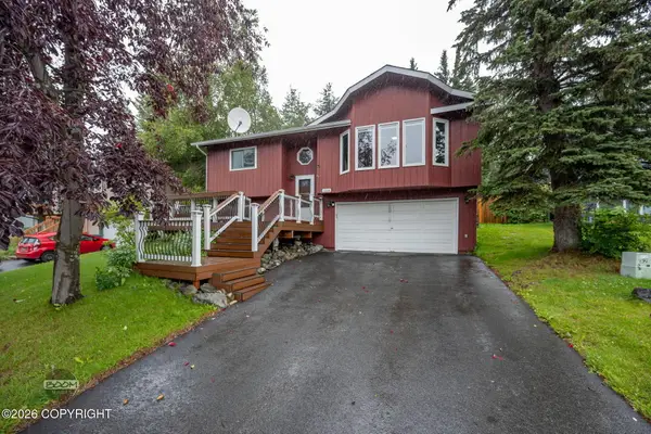 9208 Cam Island Circle, Eagle River, AK 99577