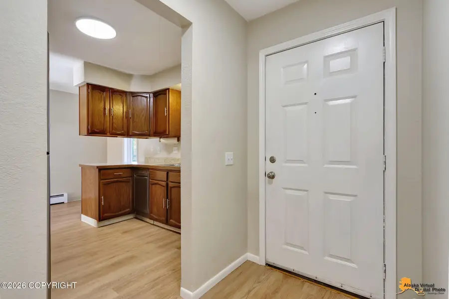 8070 Giddeon Circle #4, Anchorage, AK 99504 - #2