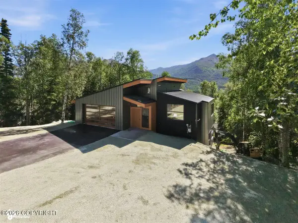 22900 Myrtle Drive, Eagle River, AK 99577