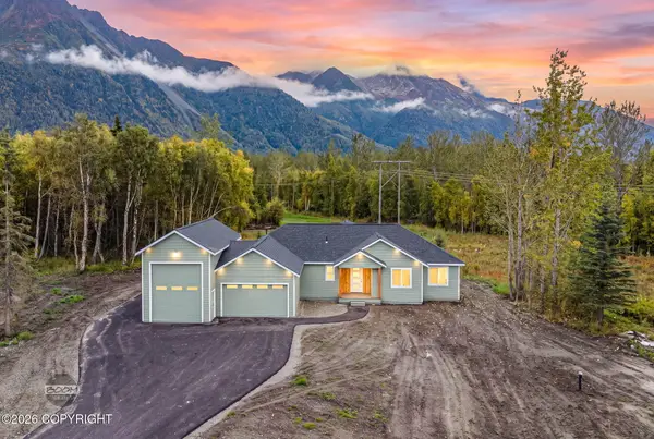 15056 E Alpine Circle, Palmer, AK 99645