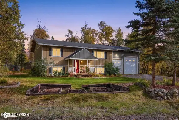 3525 N Grey Wolf Drive, Wasilla, AK 99654
