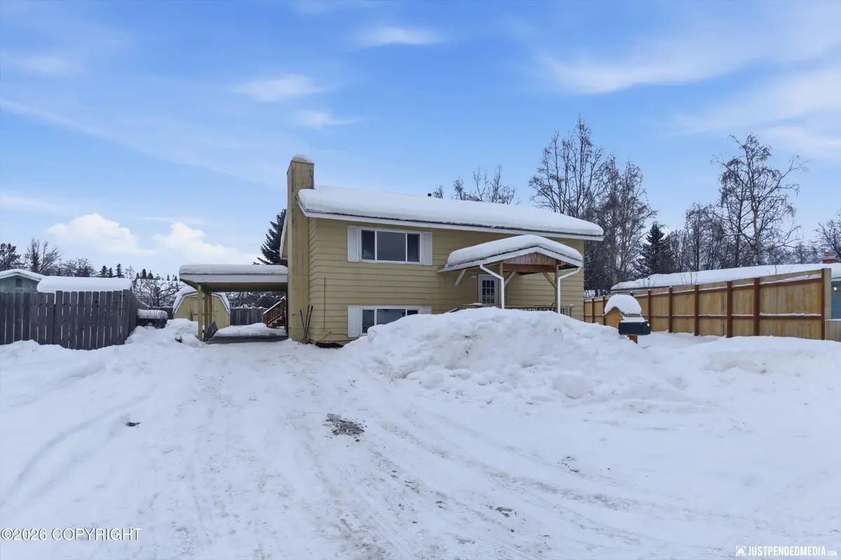 3215 E 18th Circle, Anchorage, AK 99508 - Image #1