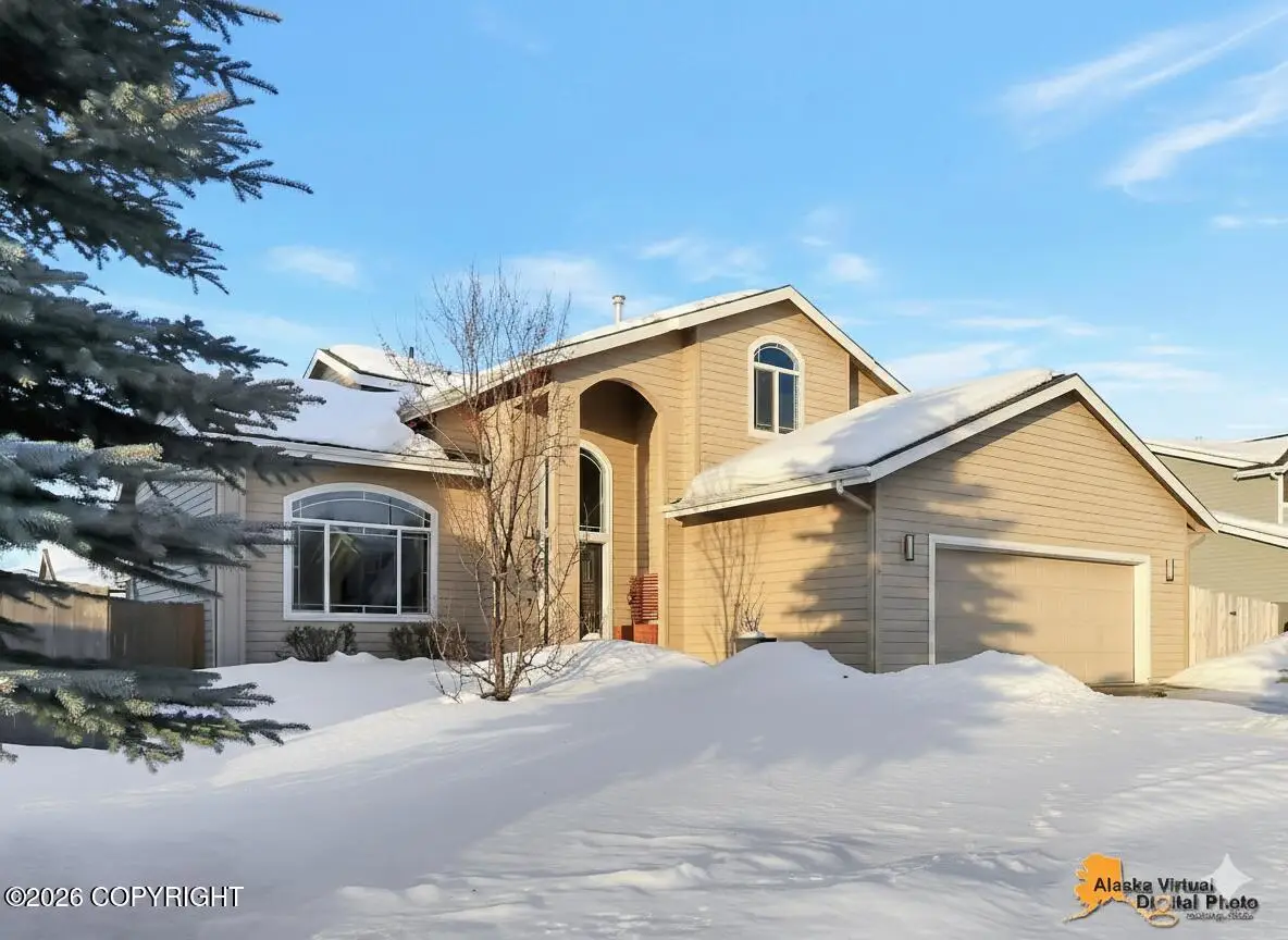 5637 Grand Teton Loop, Anchorage, AK 99502 - Image #1