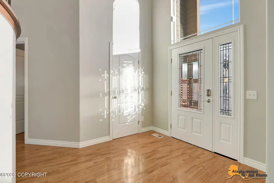 5637 Grand Teton Loop, Anchorage, AK 99502 - Image #3