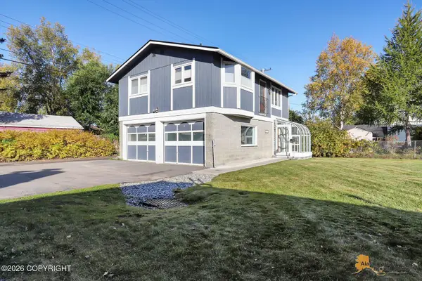 1556 G Street, Anchorage, AK 99501