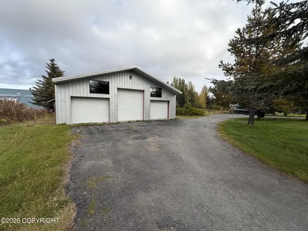 65400 Nikolaevsk Road, Anchor Point, AK 99556