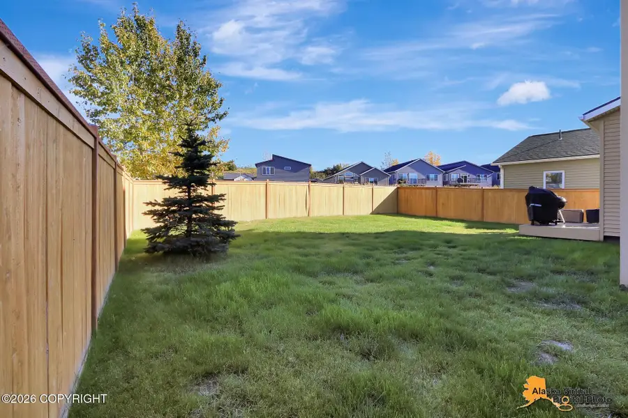 8743 Dry Creek Loop, Anchorage, AK 99502 - #2