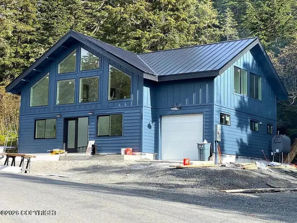 100 Cabin Ridge Rd. Road, Cordova, AK 99574