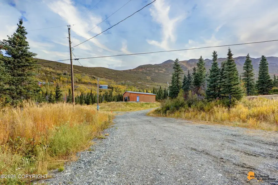 17065 Kings Way Drive, Anchorage, AK 99516 - #2