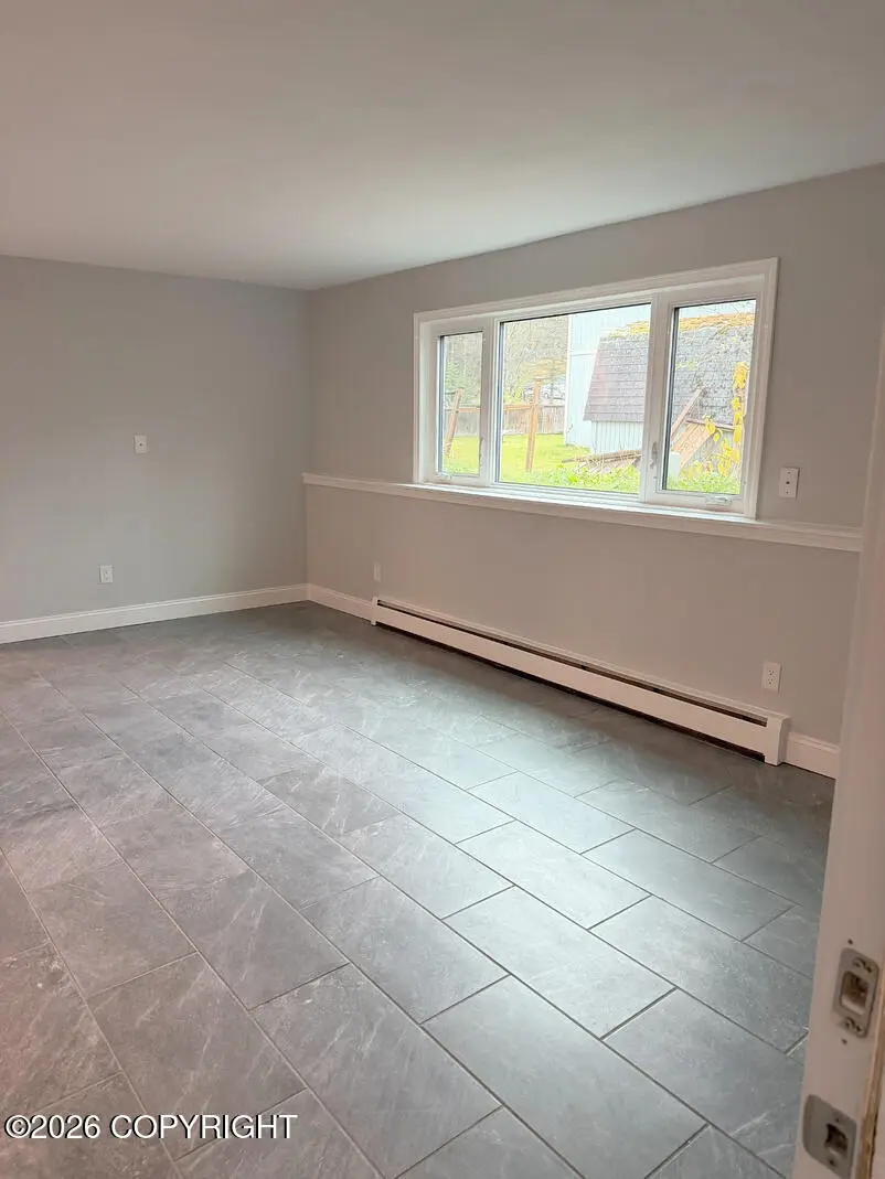 168 Dean Place, Anchorage, AK 99504 - #3