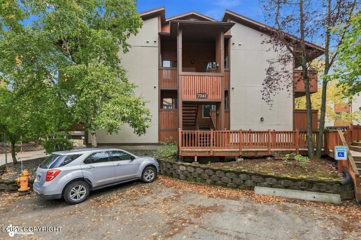7242 Foxridge Circle #10E, Anchorage, AK 99518 - #1