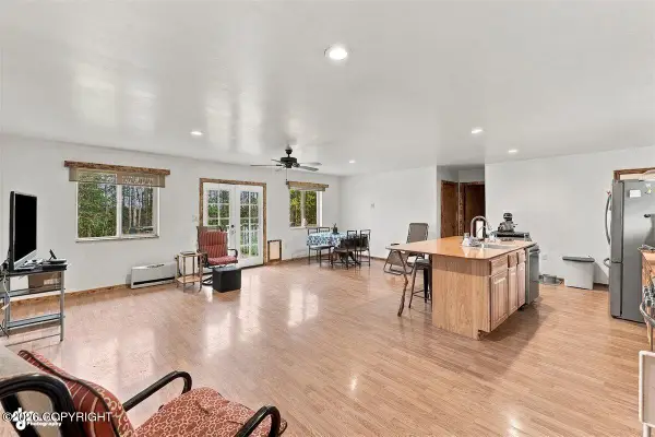24907 W Lucky Shot Trail, Willow, AK 99688