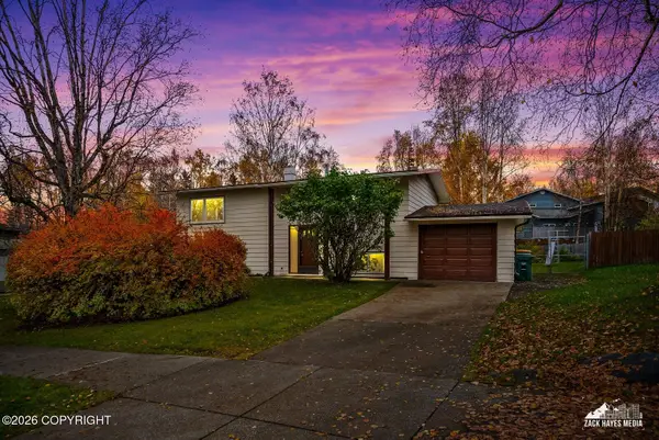 2201 Lake George Drive, Anchorage, AK 99504