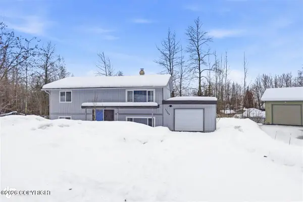 17269 Palos Verdes Court, Eagle River, AK 99577