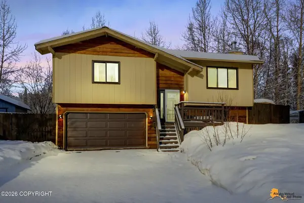 16627 Riddell Circle, Eagle River, AK 99577